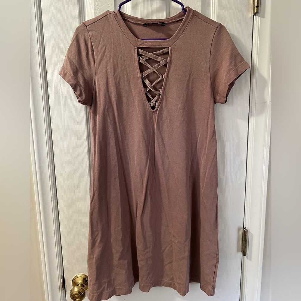 American Eagles Lace-Up Mauve Dress